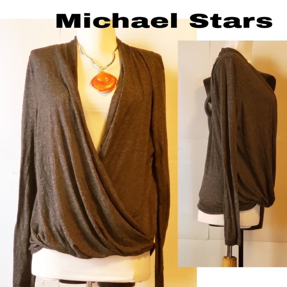 🥳Michael Stars gray faux wrap top. Sz Os